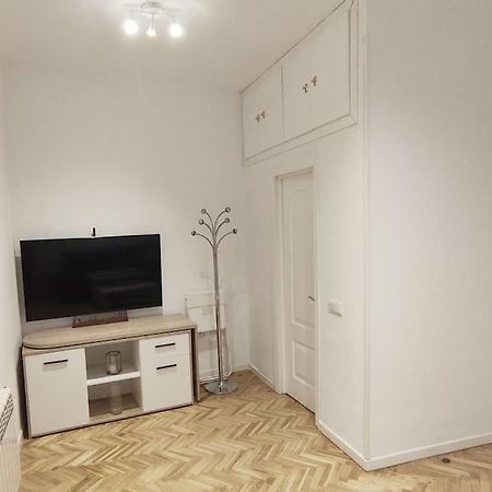 Lovely Apartment In Madrid Center מראה חיצוני תמונה