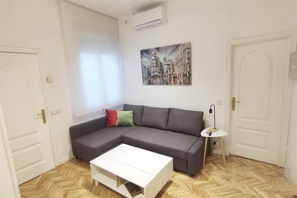Lovely Apartment In Madrid Center מראה חיצוני תמונה
