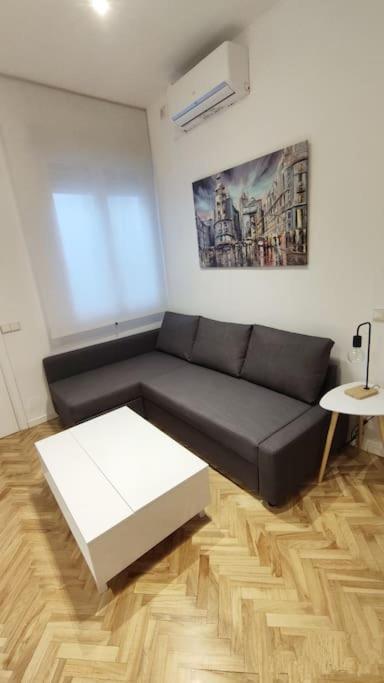 Lovely Apartment In Madrid Center מראה חיצוני תמונה